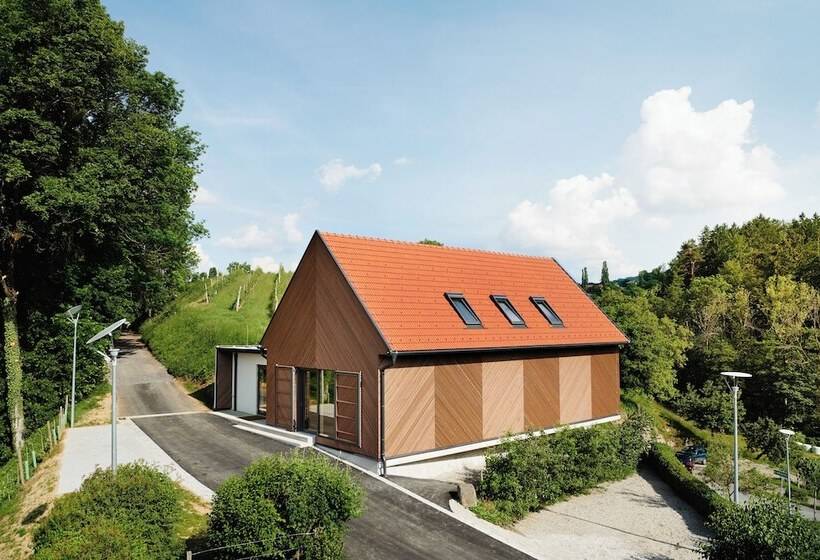 هتل Landgut Am Pößnitzberg