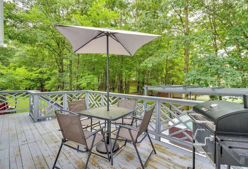 Albrightsville Home Near Big Boulder!