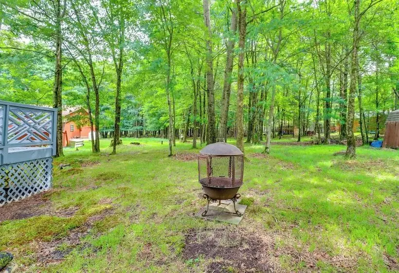 Albrightsville Home Near Big Boulder!