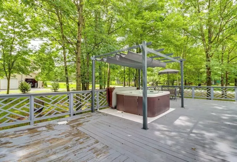 Albrightsville Home Near Big Boulder!