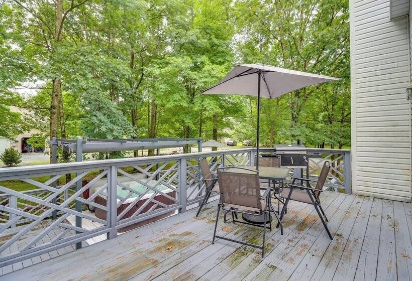 Albrightsville Home Near Big Boulder!