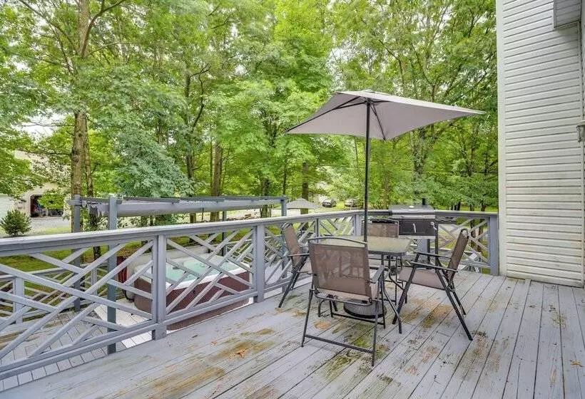 Albrightsville Home Near Big Boulder!