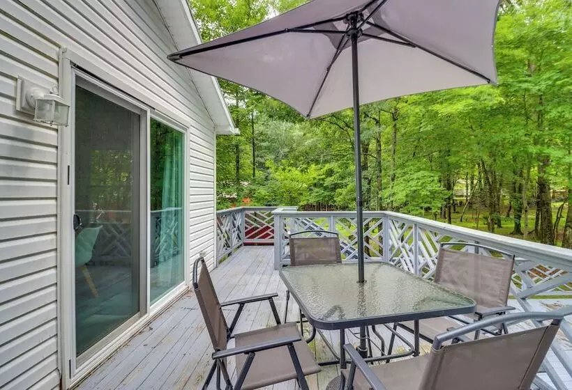 Albrightsville Home Near Big Boulder!