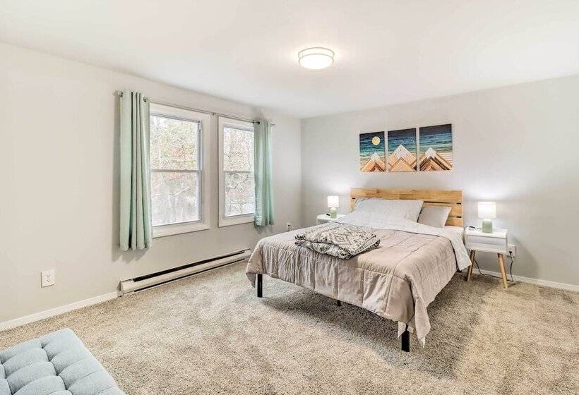 Albrightsville Home Near Big Boulder!