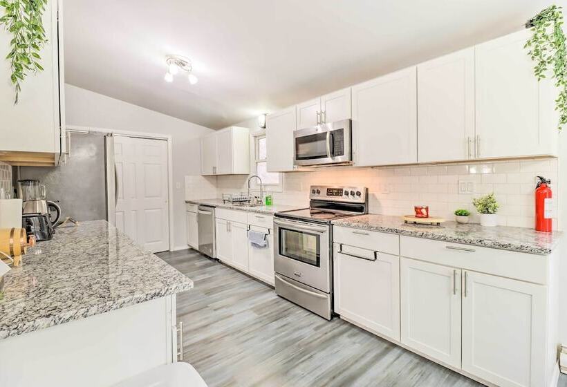 Albrightsville Home Near Big Boulder!