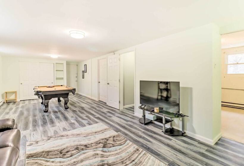 Albrightsville Home Near Big Boulder!