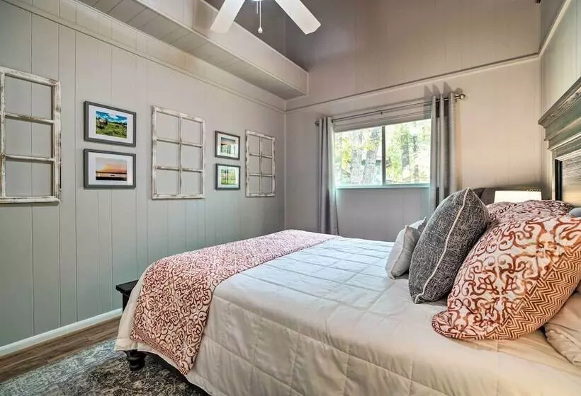 Cape Royale Cottage W/ Fire Pit & Water Views