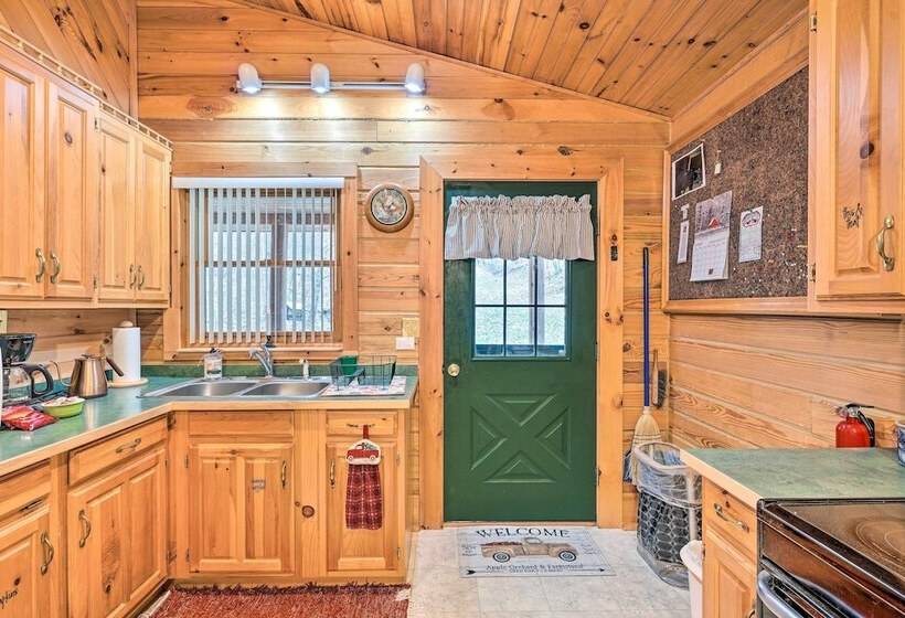Charming Austin Cabin On 96 Acres Of Land!