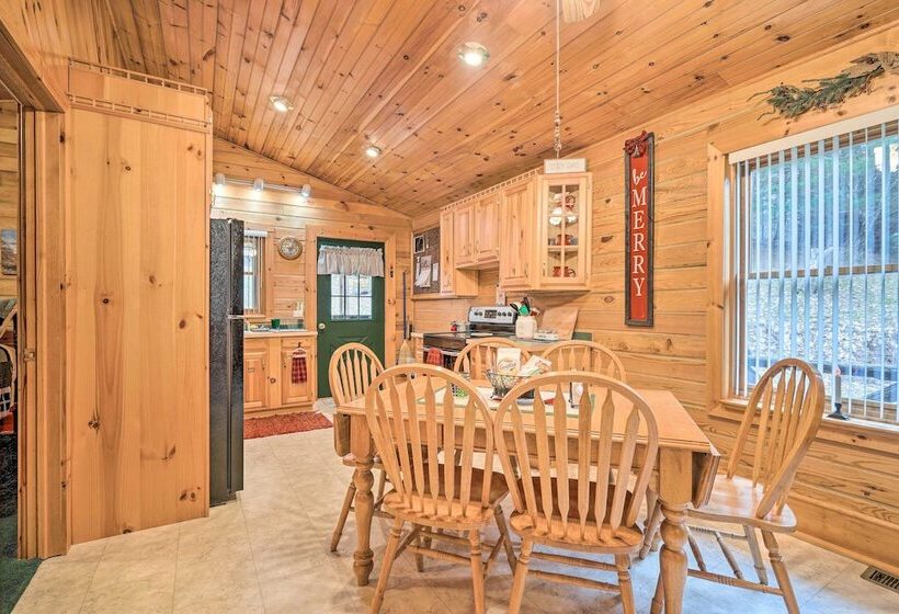 Charming Austin Cabin On 96 Acres Of Land!