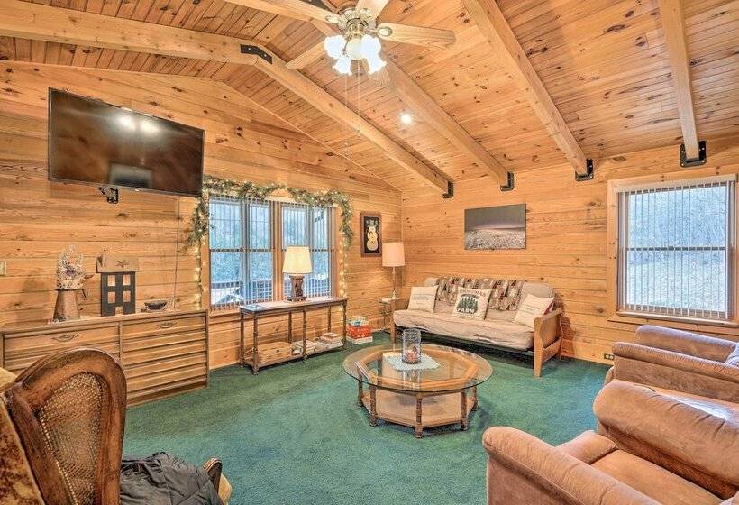 Charming Austin Cabin On 96 Acres Of Land!