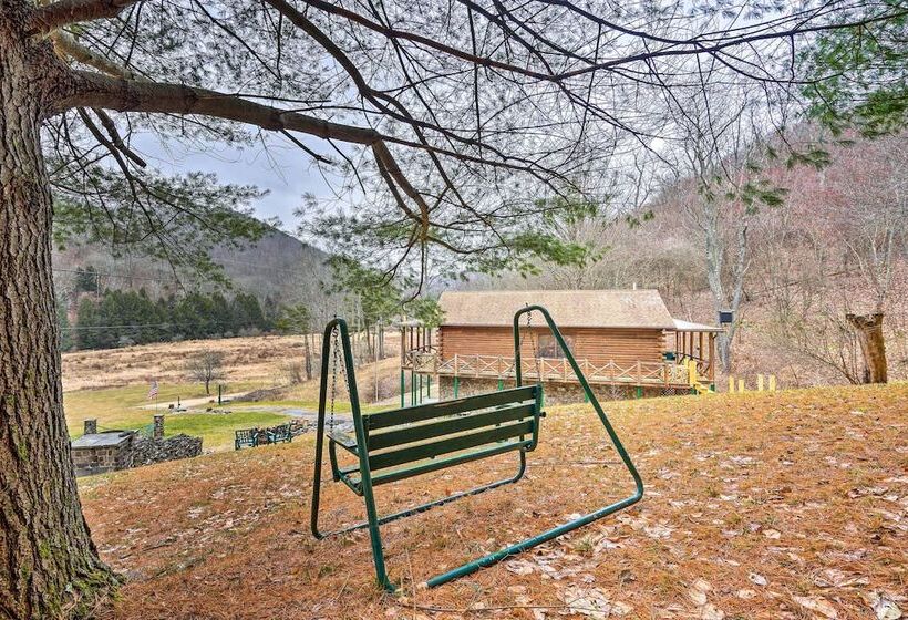 Charming Austin Cabin On 96 Acres Of Land!