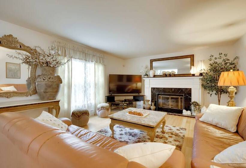 Charming Bay Head Retreat Half Mi To Beach!