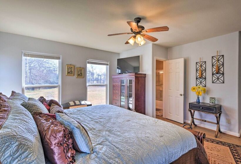 Charming Palmer Family Home On 5 Acres!