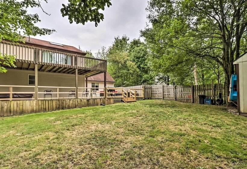 Chic Long Pond Family Home W/ Fire Pits & Deck!