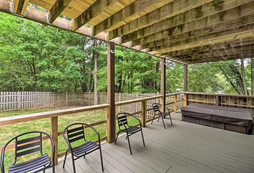 Chic Long Pond Family Home W/ Fire Pits & Deck!
