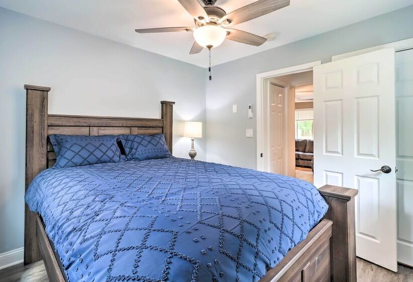 Chic Long Pond Family Home W/ Fire Pits & Deck!