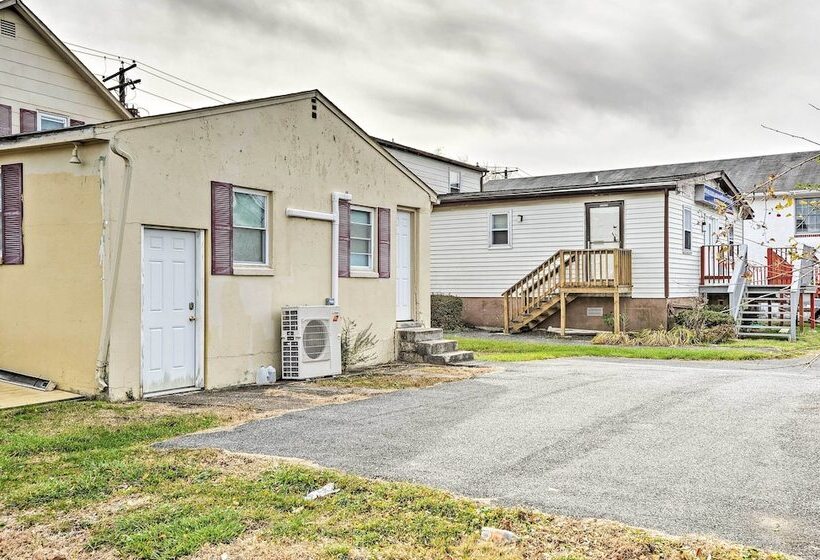 Cozy Bel Air Home Walk To Main Street Shops