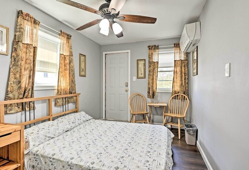 Cozy Bel Air Home Walk To Main Street Shops