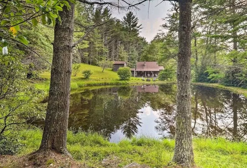 Rustic Cabin W/ Patio & Pond On Blue Ridge Parkway