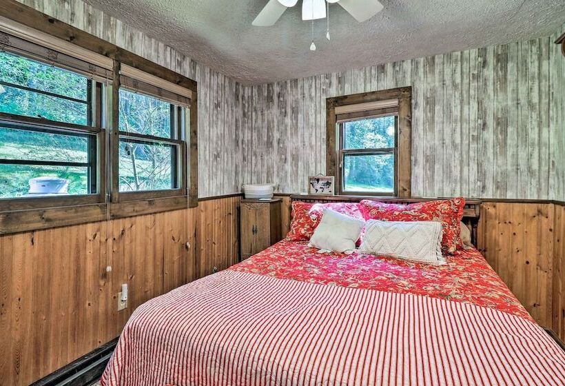 Rustic Cabin W/ Patio & Pond On Blue Ridge Parkway