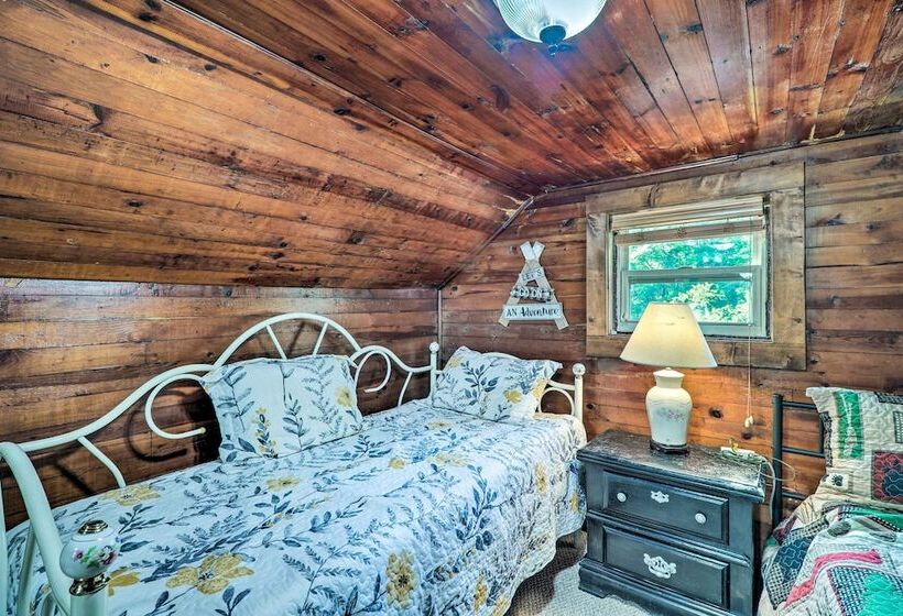 Rustic Cabin W/ Patio & Pond On Blue Ridge Parkway