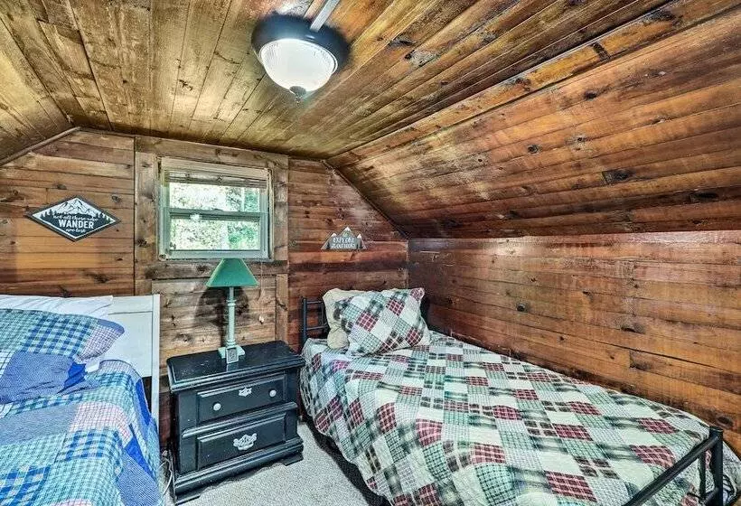 Rustic Cabin W/ Patio & Pond On Blue Ridge Parkway