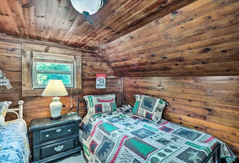 Rustic Cabin W/ Patio & Pond On Blue Ridge Parkway