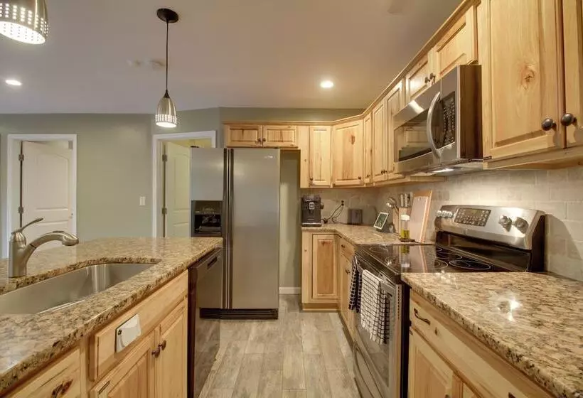 Cozy Goode Cabin W/ Deck ~ 17 Mi To Lynchburg