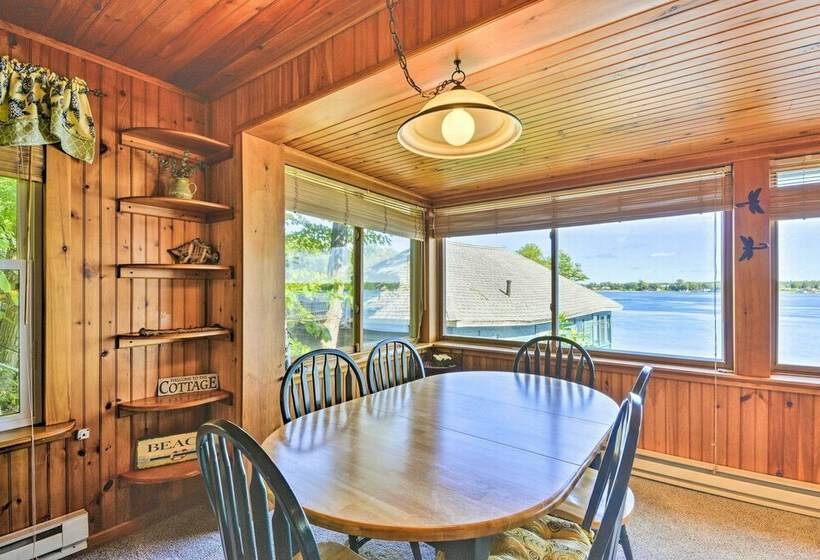 Epic Waterfront Wellesley Island Getaway!