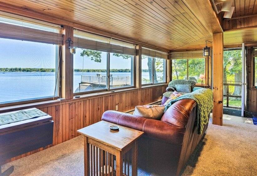 Epic Waterfront Wellesley Island Getaway!
