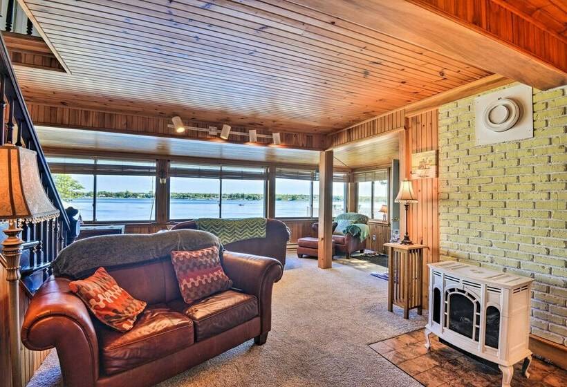 Epic Waterfront Wellesley Island Getaway!