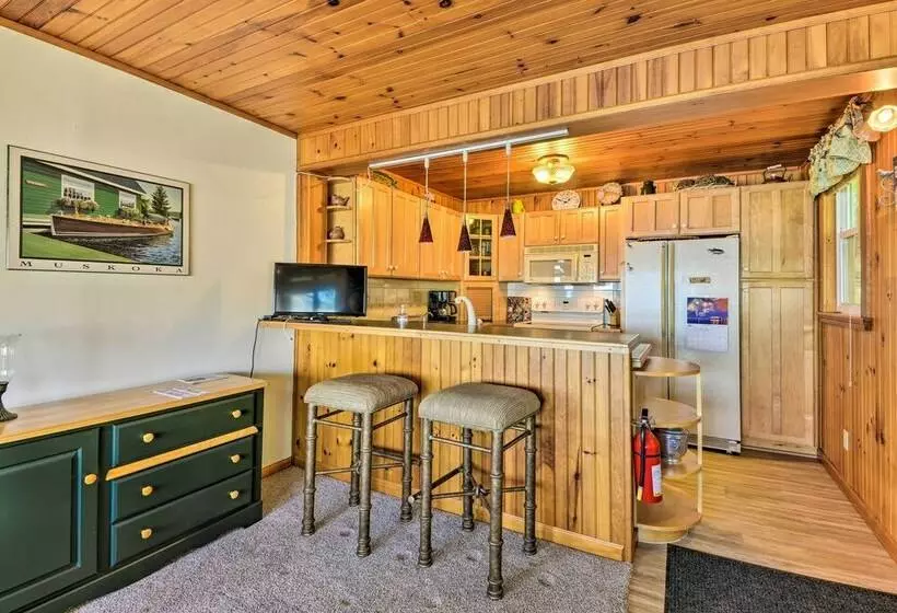 Epic Waterfront Wellesley Island Getaway!