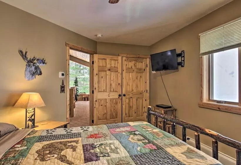 Expansive Ruth Lake Home W/ Dock, Fire Pit & Beach