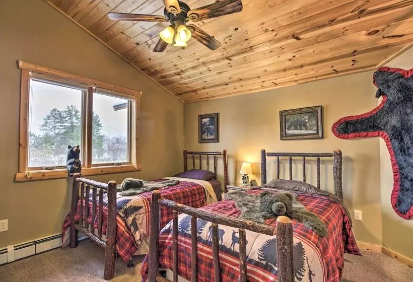 Expansive Ruth Lake Home W/ Dock, Fire Pit & Beach