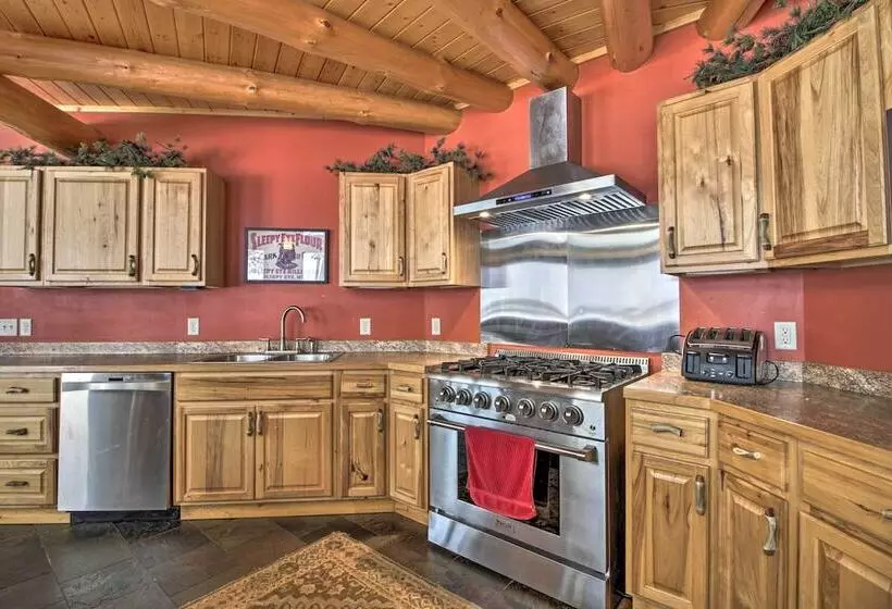 Expansive Ruth Lake Home W/ Dock, Fire Pit & Beach