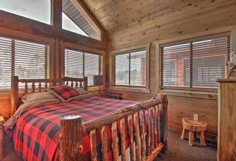 Expansive Ruth Lake Home W/ Dock, Fire Pit & Beach