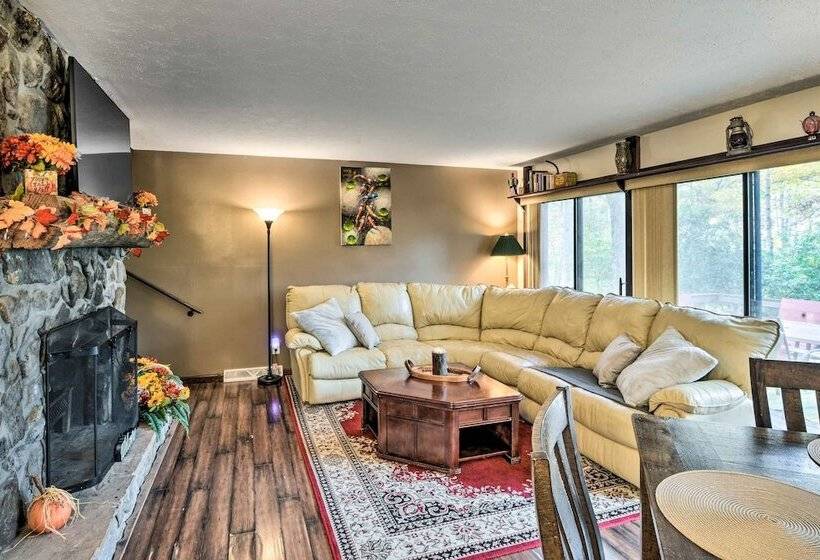 Farmington A Frame W/ Lake Access & Fire Pit!