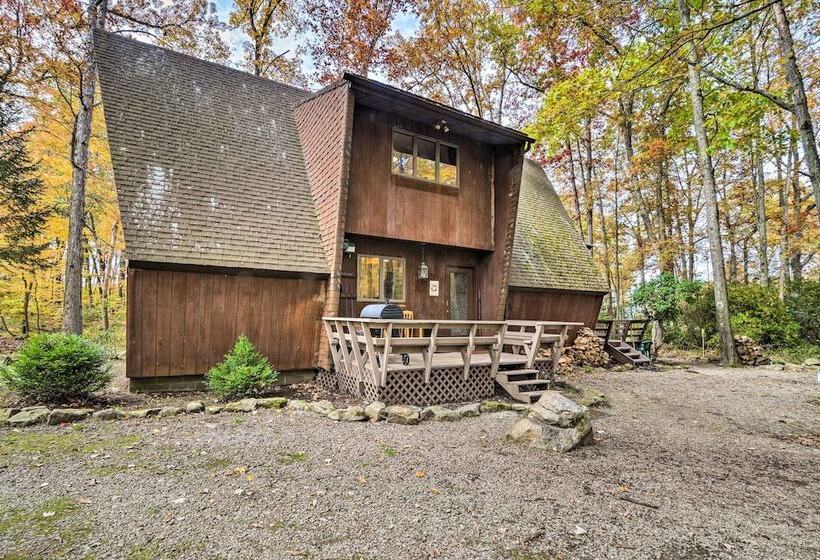 Farmington A Frame W/ Lake Access & Fire Pit!