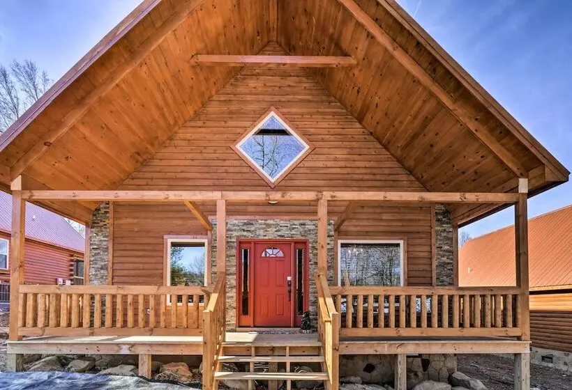 Gatlinburg Mountain Cabin: 4 Mi To National Park!