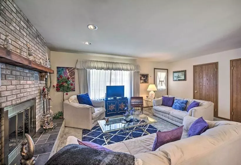 Harrisburg Home W/ Deck: 12 Mi To Hersheypark