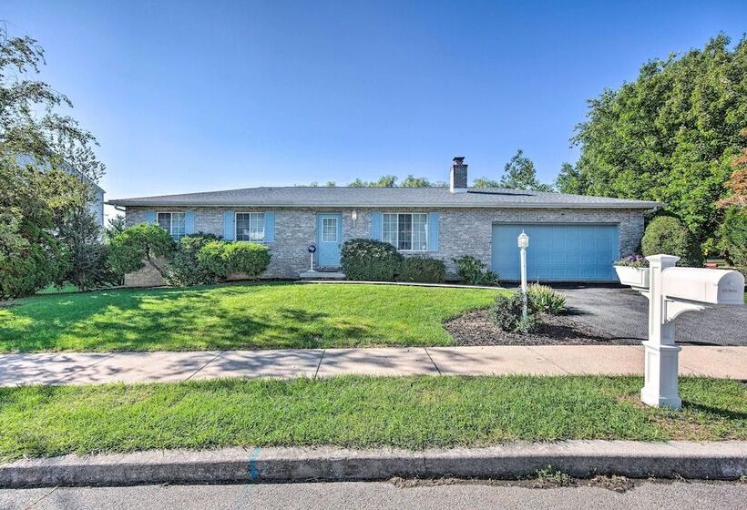 Harrisburg Home W/ Deck: 12 Mi To Hersheypark