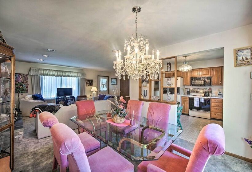 Harrisburg Home W/ Deck: 12 Mi To Hersheypark