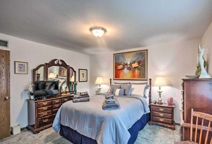 Harrisburg Home W/ Deck: 12 Mi To Hersheypark