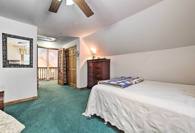 Inviting Lake Vue Lodge Home W/ Fire Pit + Deck