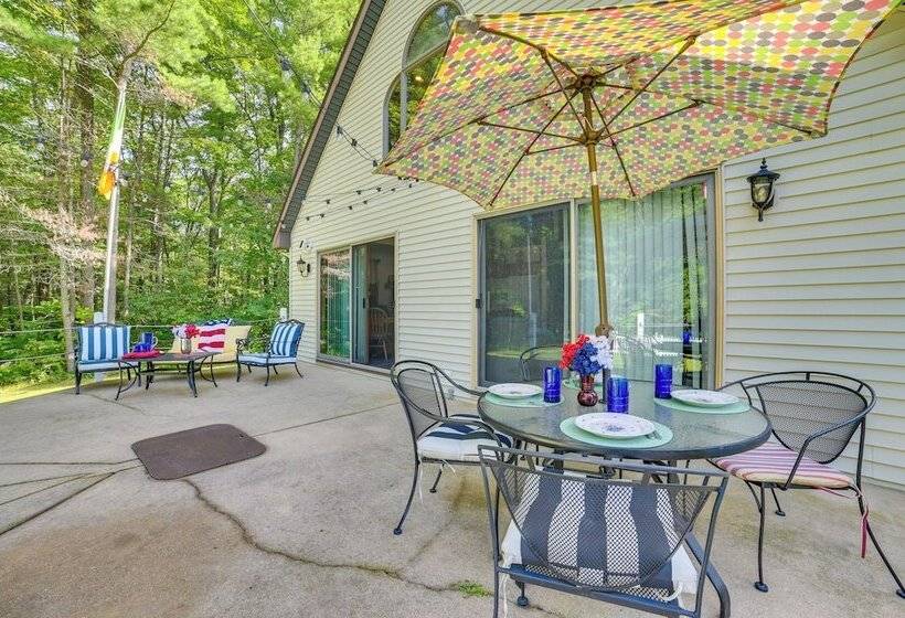 Inviting Lake Vue Lodge Home W/ Fire Pit + Deck