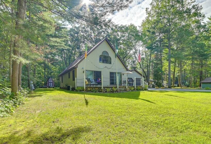 Inviting Lake Vue Lodge Home W/ Fire Pit + Deck