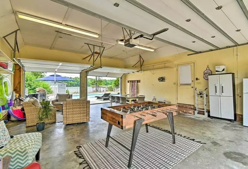 Lakefront Parkton Home: Pool & Fishing Dock!