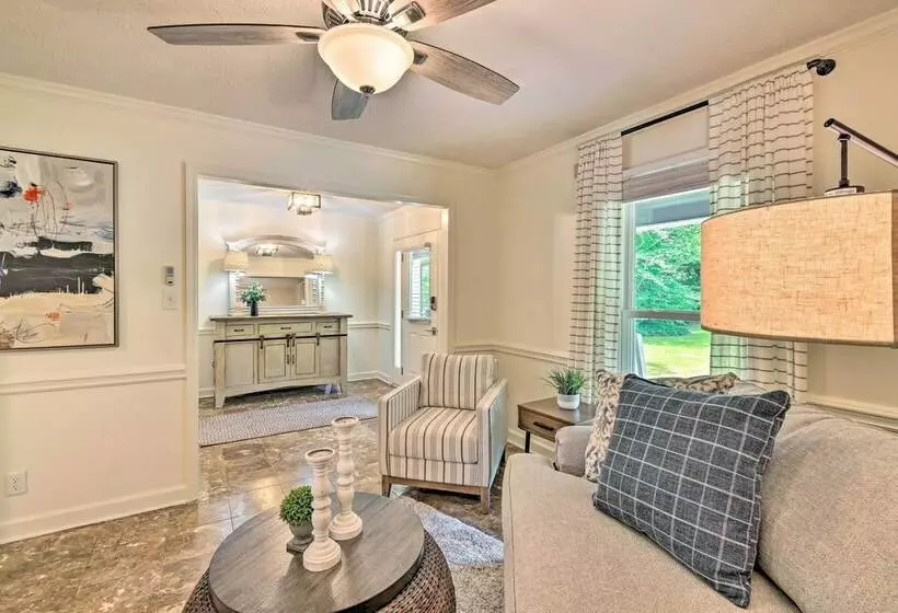 Lakefront Parkton Home: Pool & Fishing Dock!