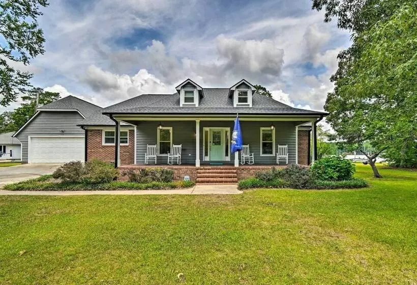 Lakefront Parkton Home: Pool & Fishing Dock!