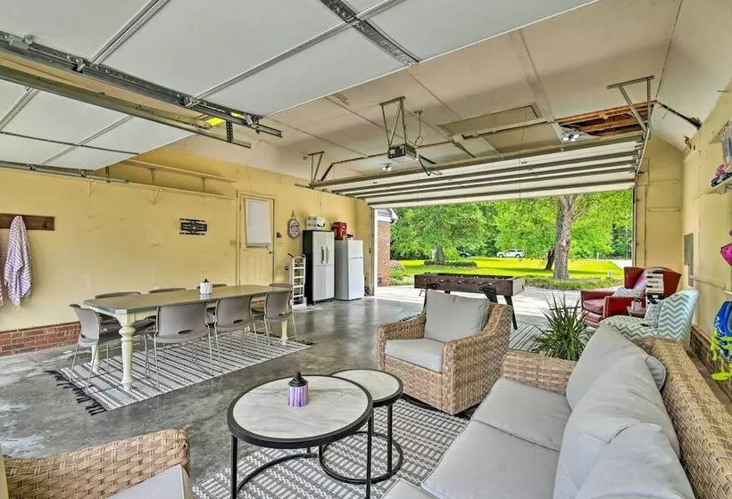 Lakefront Parkton Home: Pool & Fishing Dock!